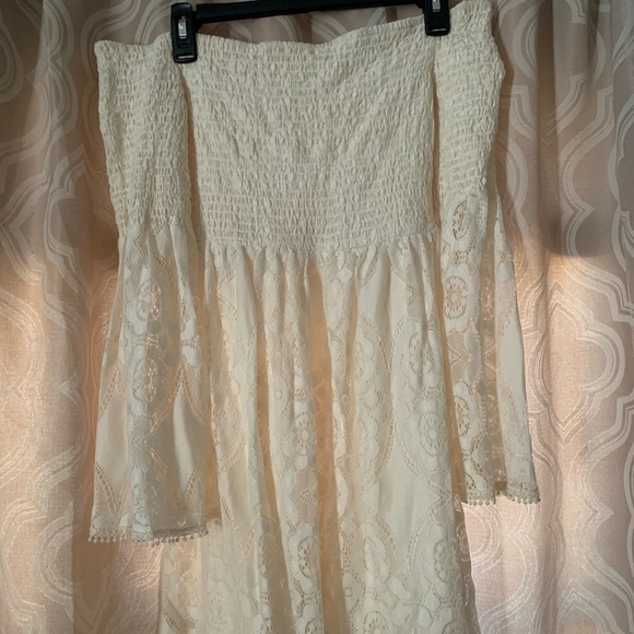 Long-Sleeve Lace Off-the-Shoulder Dress - Picture 2 of 6